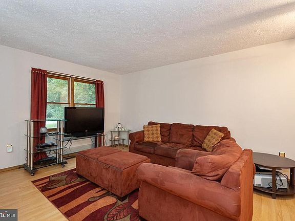 5th image of 6395 Long Beach Dr