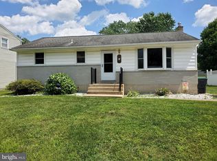 43 Springlake Dr, Newark, DE 19711