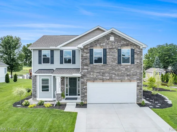 9034 Copper Ridge Dr, Davison, MI 48423