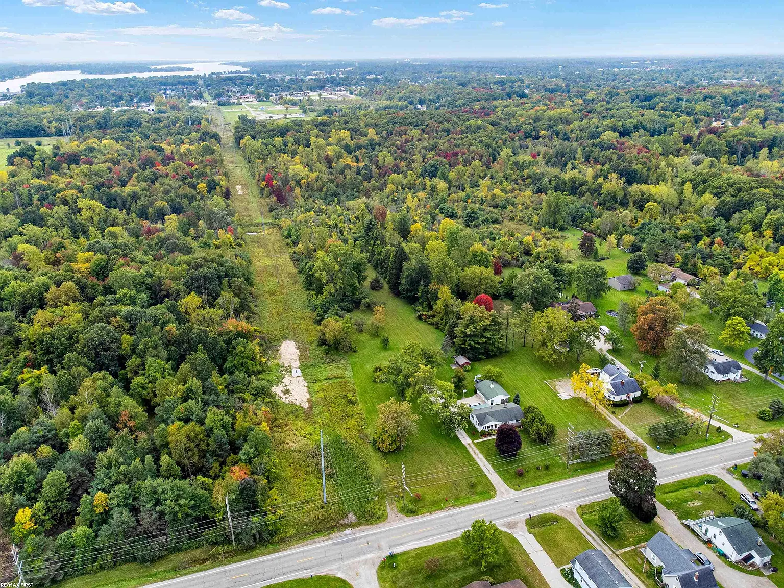3605 Ravenswood Rd photo 1
