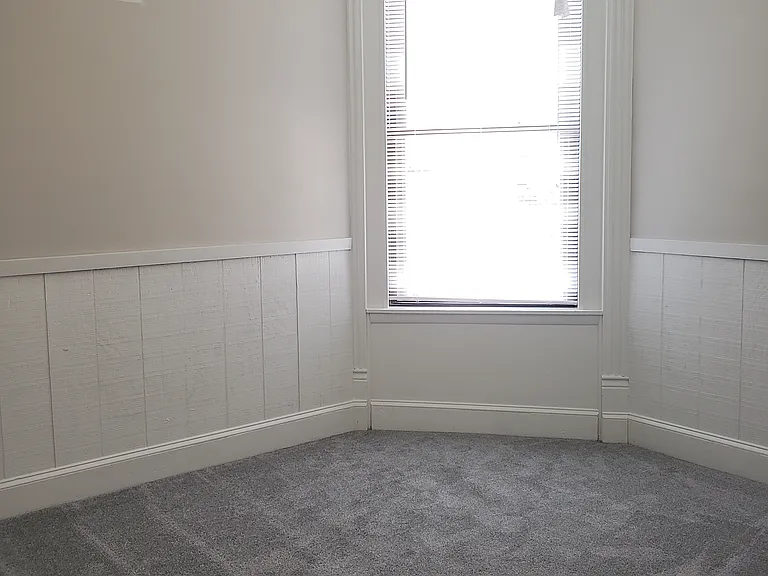 213 S 41st St #C — Photo 18