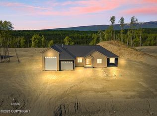 2835 W Longview Cir, Wasilla, AK 99654