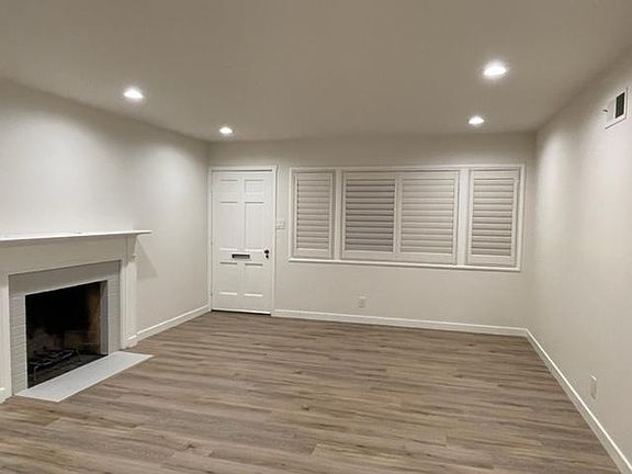2nd image of 1320 Los Padres Blvd