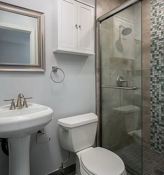 1136 Spazier Ave #10 — Photo 15