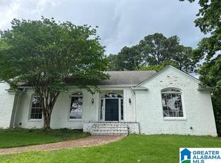 3016 N Woodridge Rd, Birmingham, AL 35223