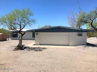 5530 N Northern Hills Dr, Tucson, AZ 85704