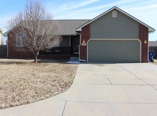 4094 N Edinburg Cir, Wichita, KS 67220
