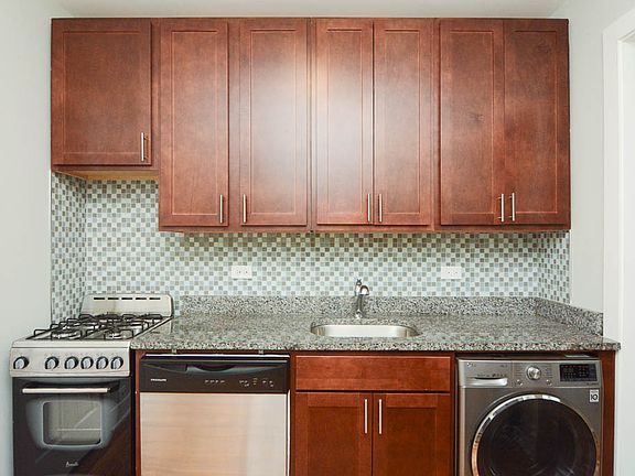2nd image of 2906 N Mildred Ave APT 1M