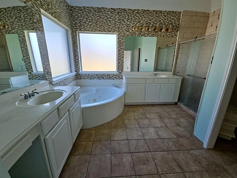 3117 Princess Bay Ct — Photo 9