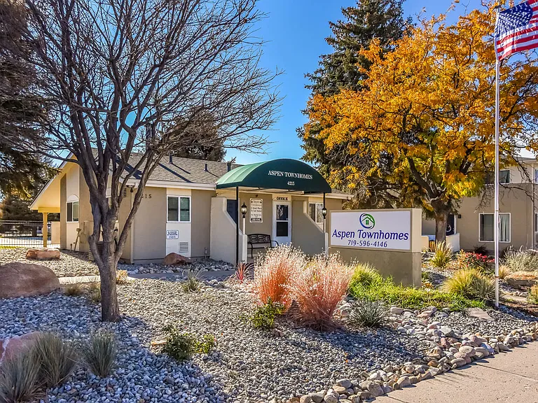 Aspen Townhomes — Photo 48