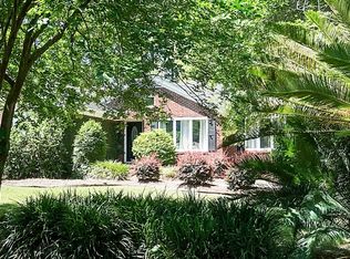 944 Lakeview Dr, Mount Pleasant, SC 29464