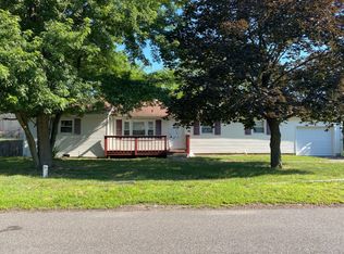 405 Middle Ln, Howell, NJ 07731