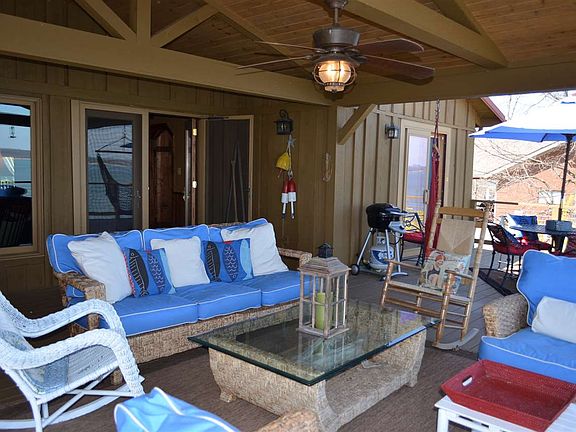 5th image of 623 Sherwood Dr