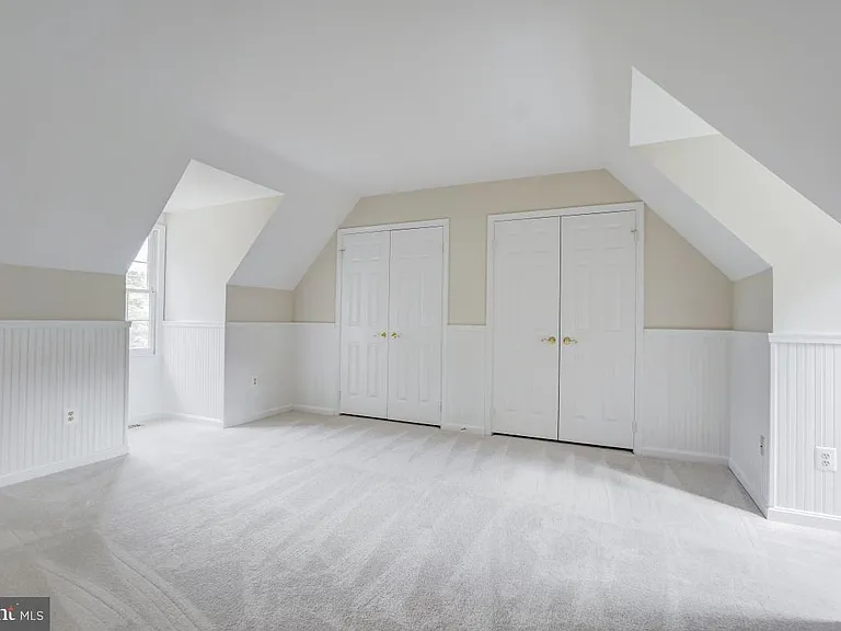 9548 Fox Hollow Dr — Photo 28