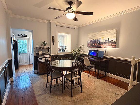 3rd image of 308 Carson St