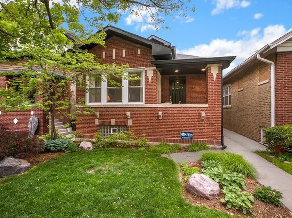 2543 W Cullom Ave, Chicago, IL 60618