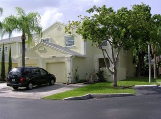 11825 SW 99th Ln, Miami, FL 33186