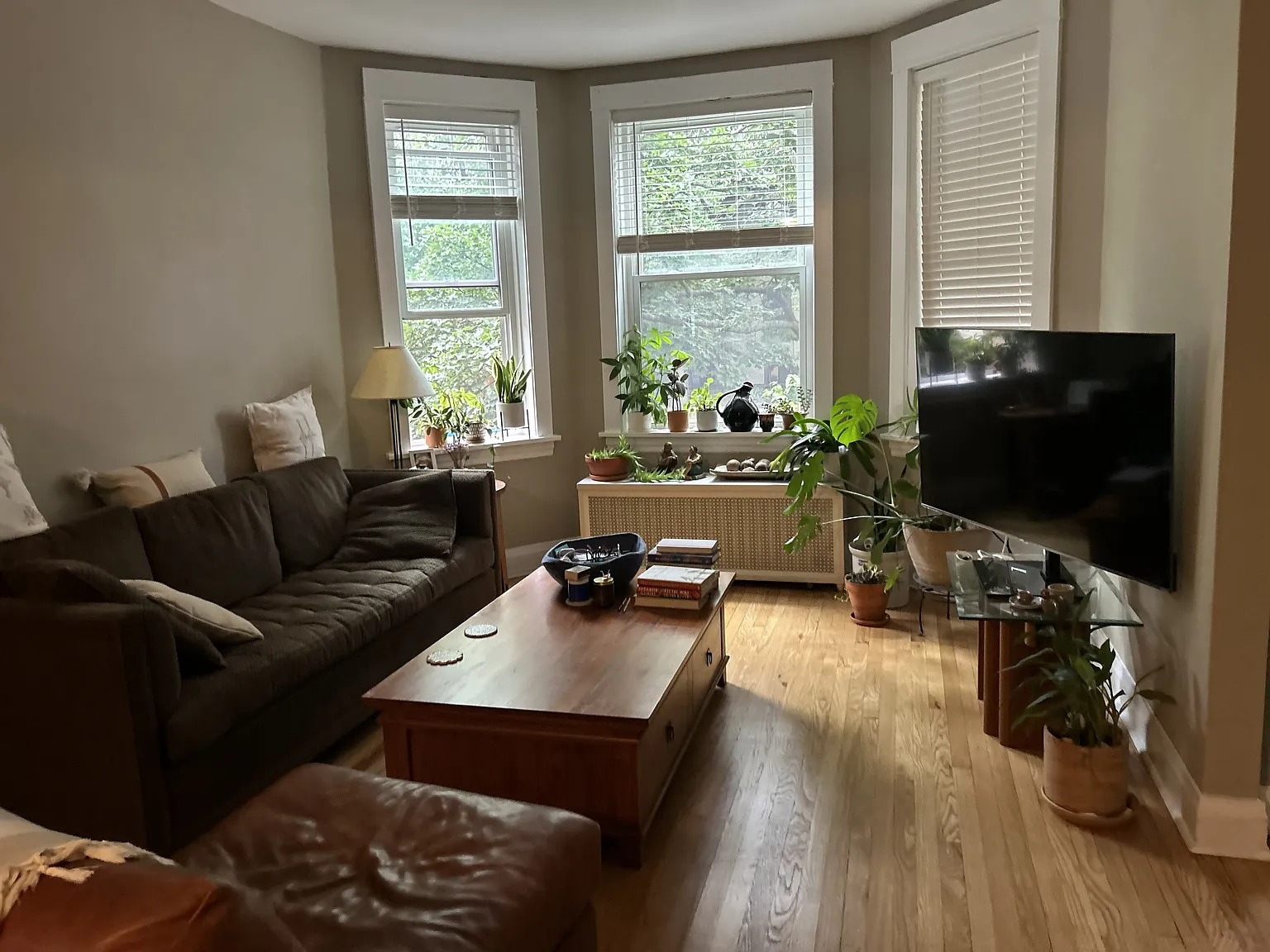 2 bed, 1350 sqft, $2,725 — Photo 4