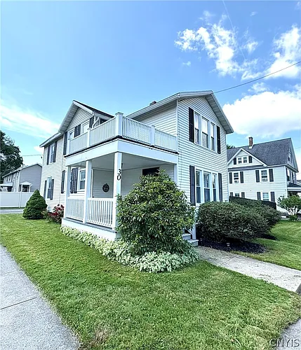 30 Florence St Photo 1