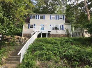 76 E Shore Dr, Vernon, NJ 07462