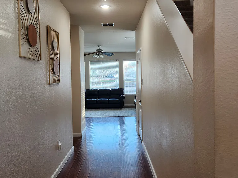4366 Annesley Ln — Photo 11