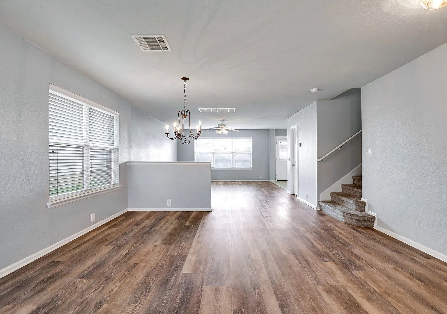 Private Backyard & Spacious Interior Near Randolph AFB — Photo 4