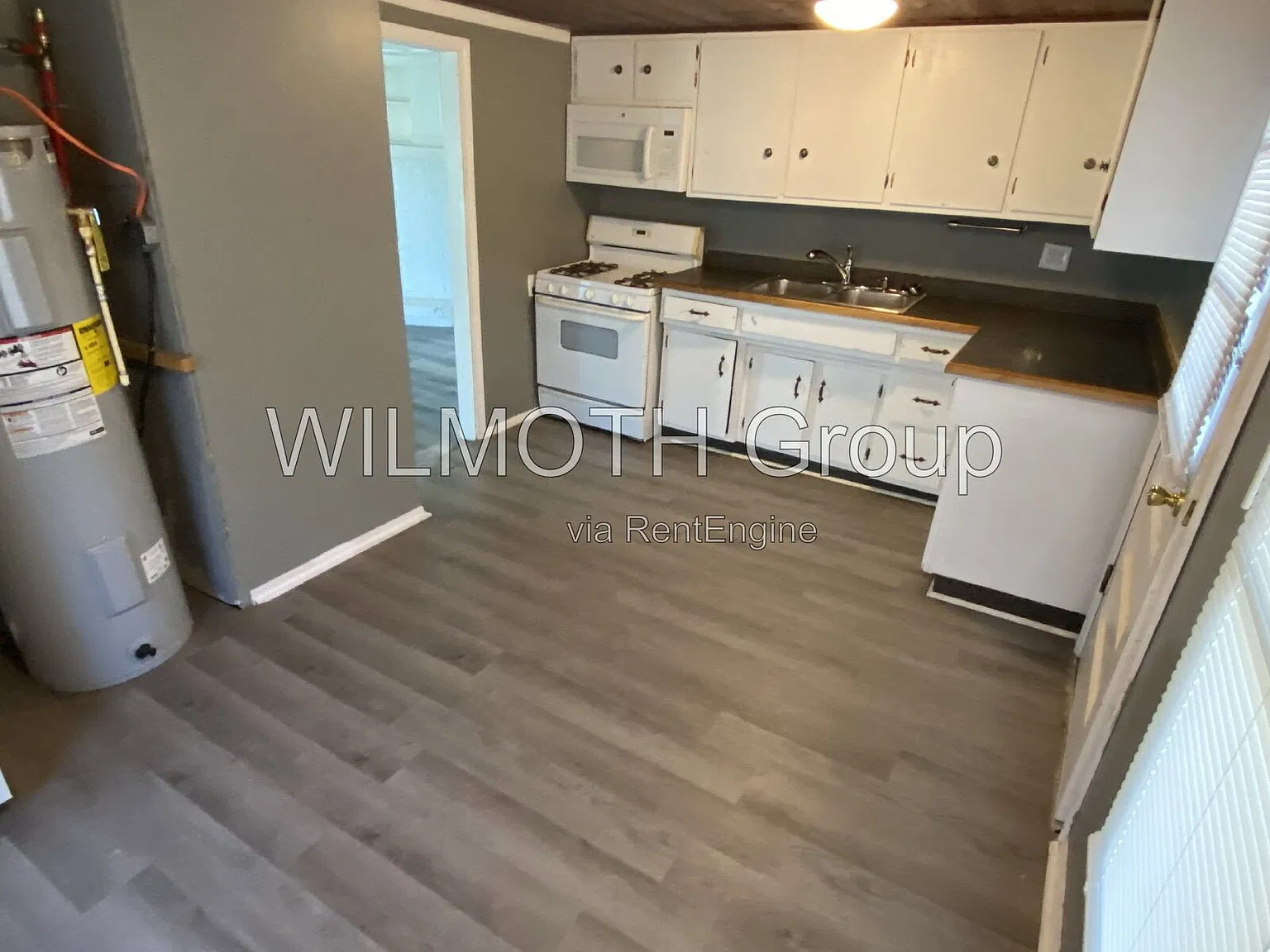 2 bed, 1.0 bath, 949 sqft, $945 — Photo 4
