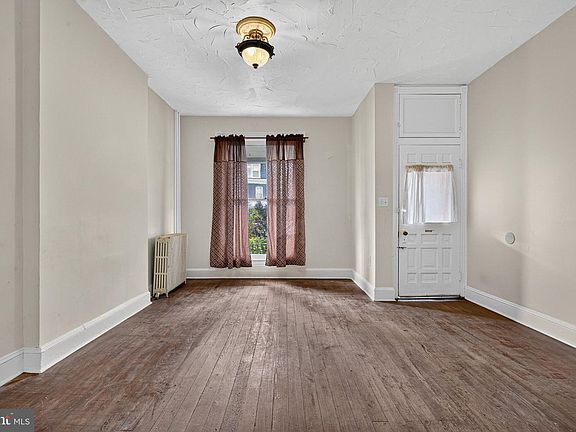 3rd image of 922 Gorsuch Ave