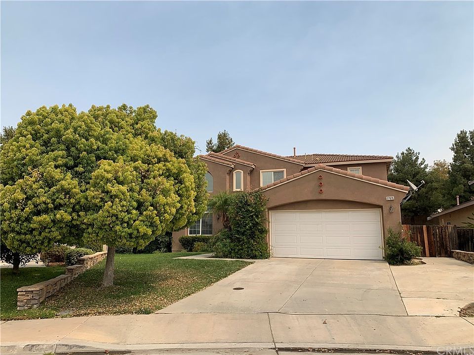 1st image of 27976 Rockwood Ave