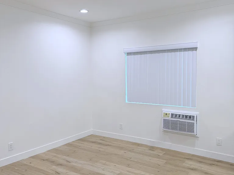 2345 Lincoln Park — Photo 9