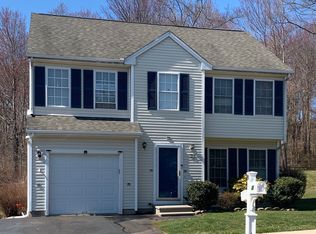 23 Angela Dr, Wallingford, CT 06492