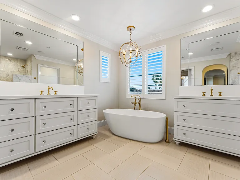 21261 Baeza Cir — Photo 19