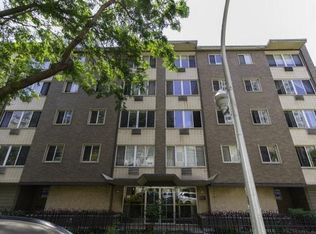 539 W Stratford Pl APT 201, Chicago, IL 60657