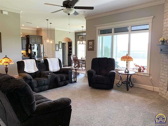4th image of 3705 Deakon Dr