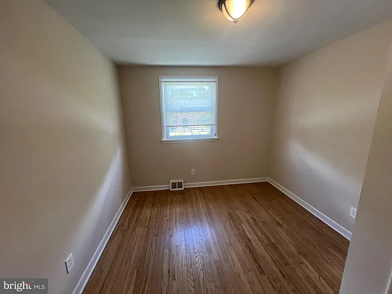 20 Fairview Rd — Photo 22