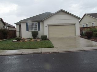 1154 Mountain Rose Dr, Fernley, NV 89408