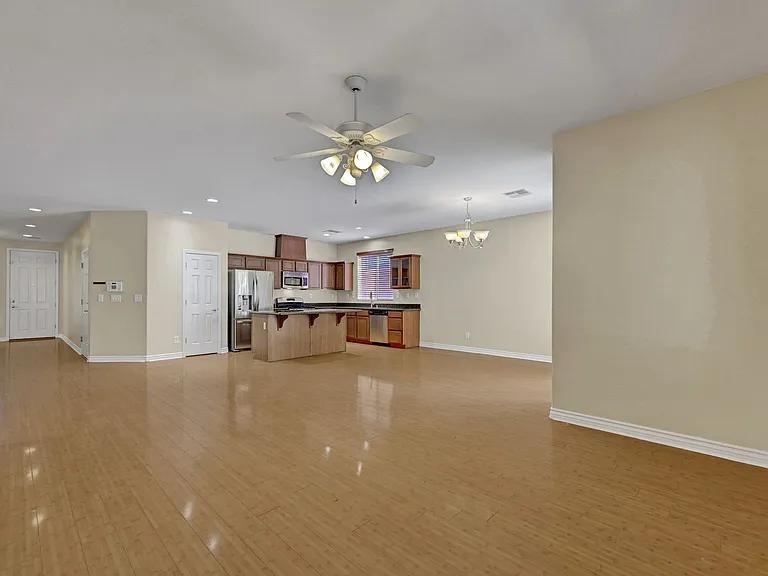 10240 Gladstone Peak St N — Photo 11