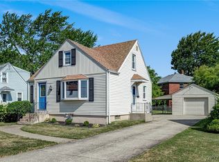 44 Wellworth Pl, Cheektowaga, NY 14225