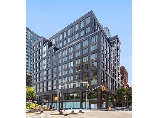 Sold by Douglas Elliman | media 27