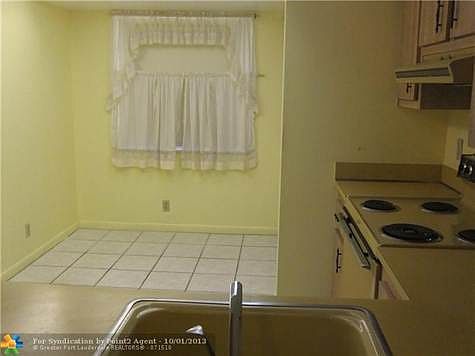 4th image of 7684 NW 18th St APT 306