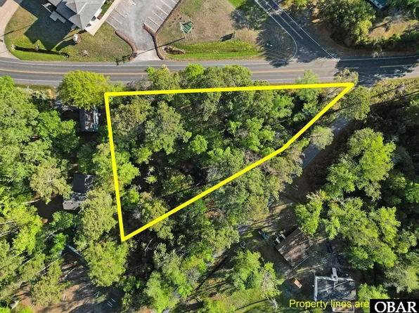 864 W Kitty Hawk Rd, Kitty Hawk, NC 27949