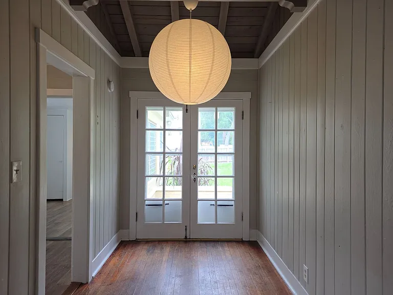 747 Maryland Ave — Photo 22