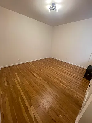 Rented by Metropolis International Realty Inc. | media 7