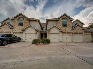 2604 Eagle Cir, Grapevine, TX 76051