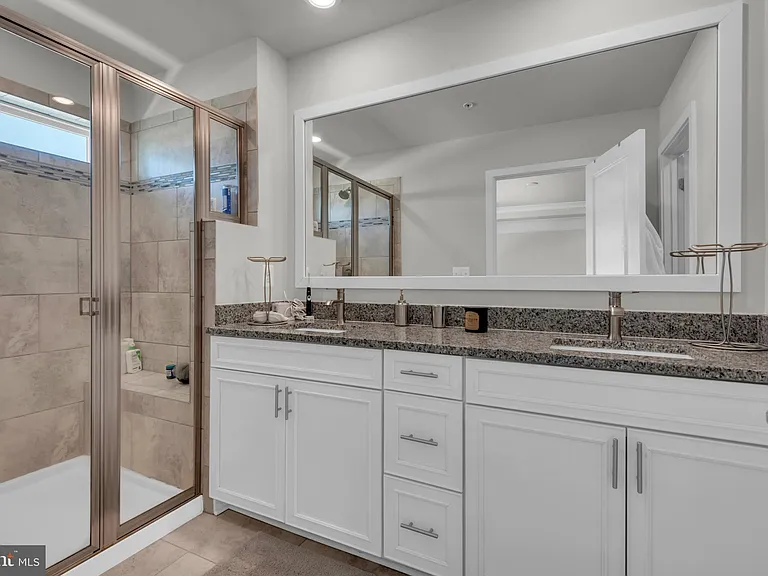 5754 Frederick Douglas Pl — Photo 23