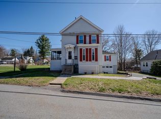 8 Stevens St, Nashua, NH 03060