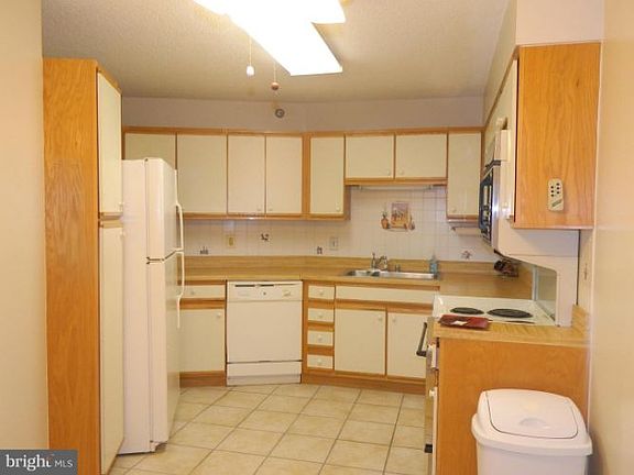 5th image of 3310 N Leisure World Blvd APT 214-6