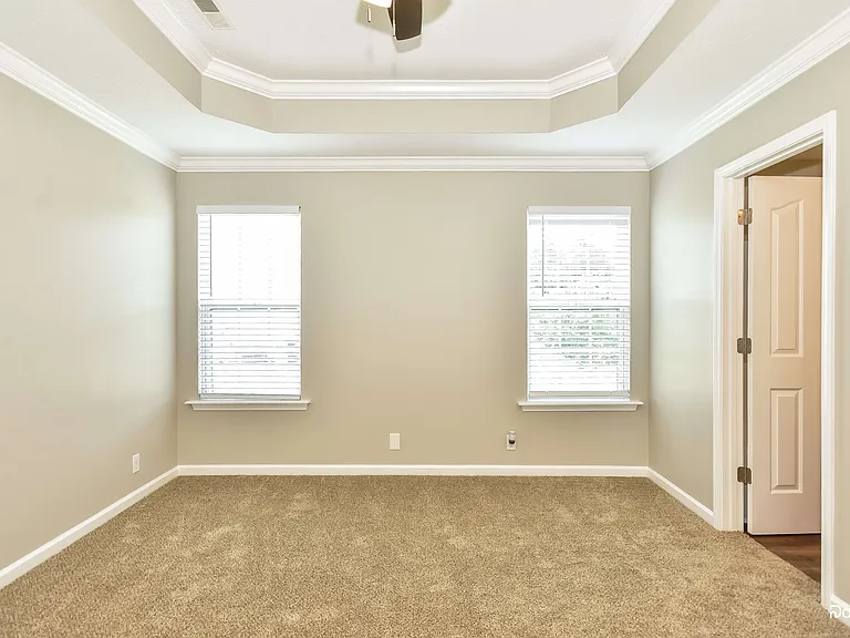 605 Ronnie Erwin Ln — Photo 9
