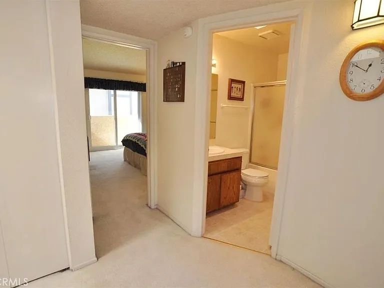 2612 W Grand Ave #C — Photo 19