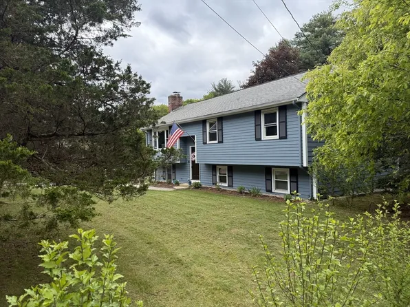 73 Clifton St, North Attleboro, MA 02763